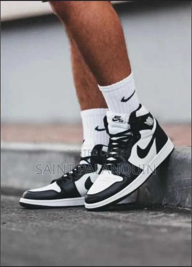 Nike Jordan 1 Bnw · Photo 1