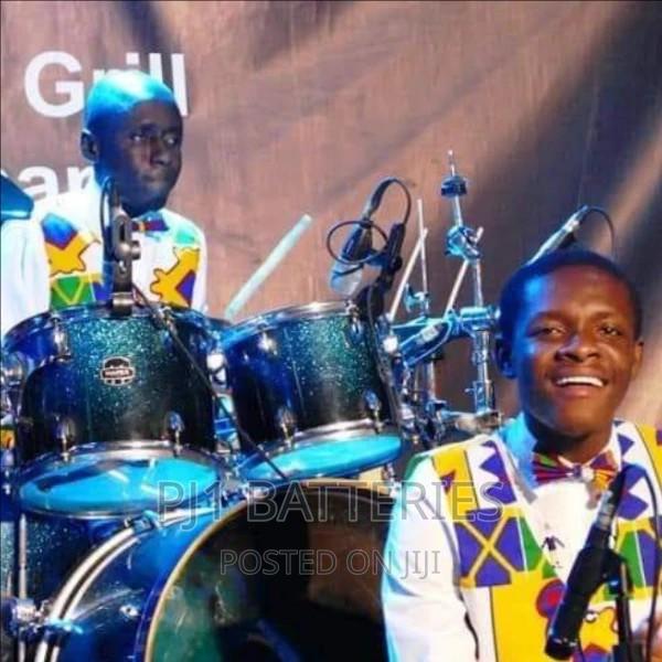 Live Band Music And Instrumentalist · Photo 2
