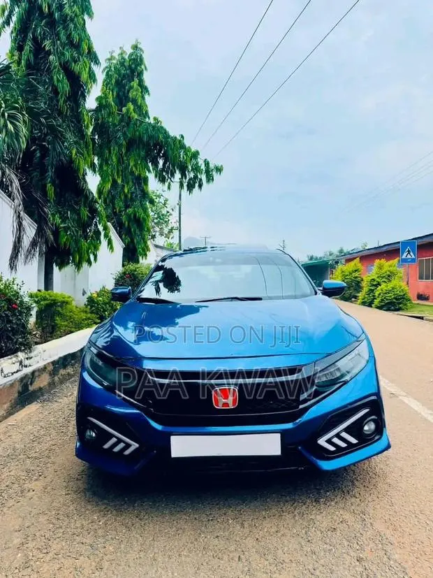 Honda CIVIC Sport for Rent · Photo 1