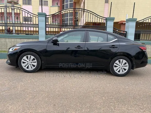 Nissan Sentra 2021 Black · Photo 1