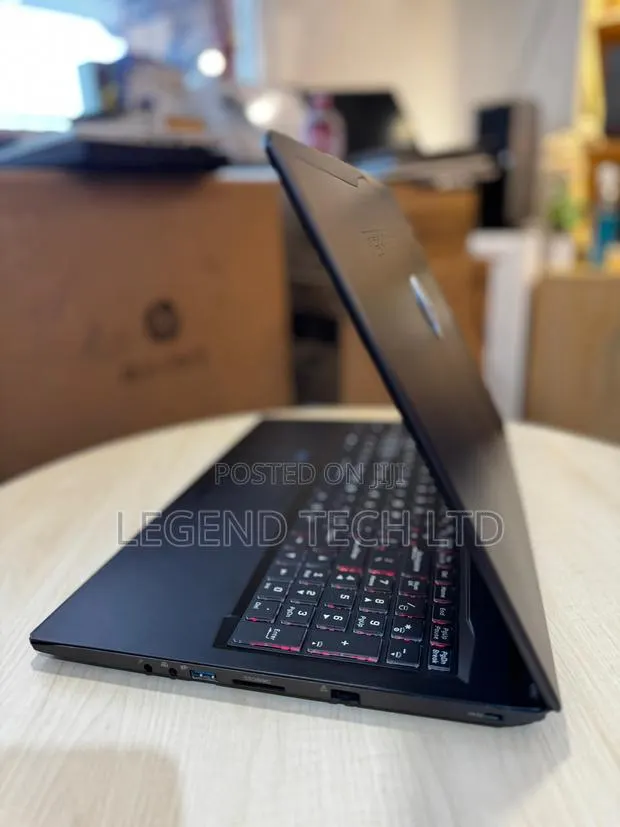 Laptop 16GB Intel Core i7 HDD+SSD 256GB · Photo 1