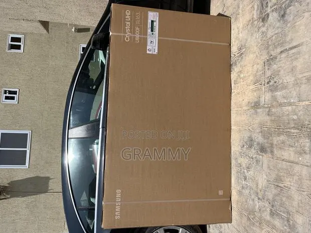 Samsung U8000f 65 Inches · Photo 1