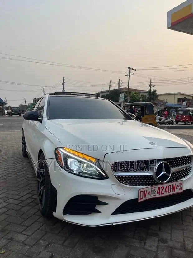 Mercedes-Benz C300 Base C300 AWD 4MATIC Sedan 2018 White · Photo 1