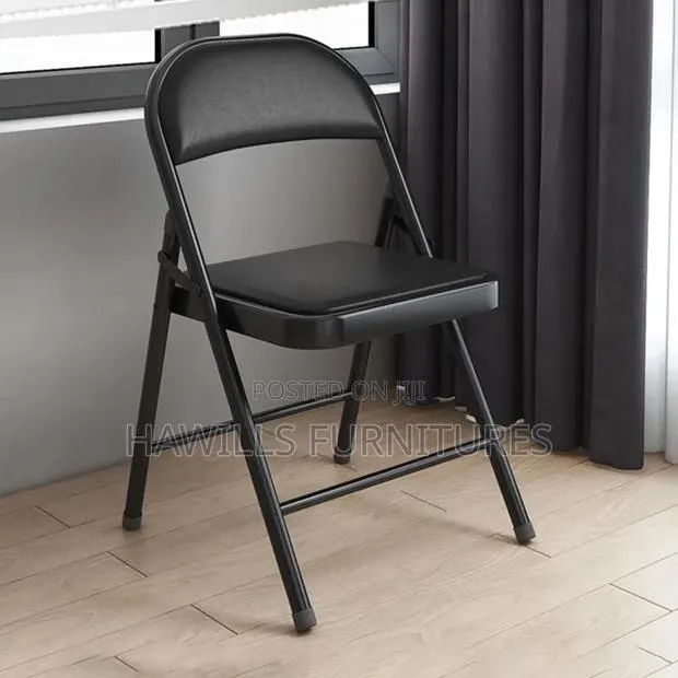 Foldable Black Metal Chair · Photo 1