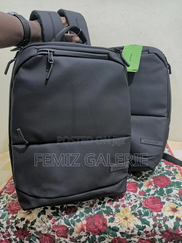 Oraimo Duralite Waterproof Spacious Charging Backpack · Photo 1