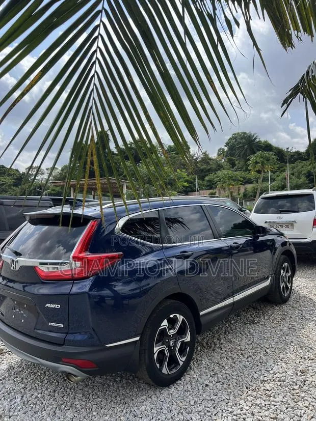 Honda CR-V 2018 Blue · Photo 1