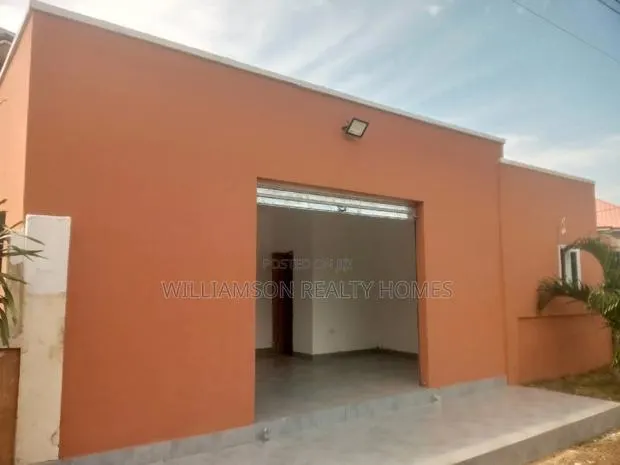 Accessible Road Side Shop/Store/Showroom/Warehouse,Spintex · Photo 1