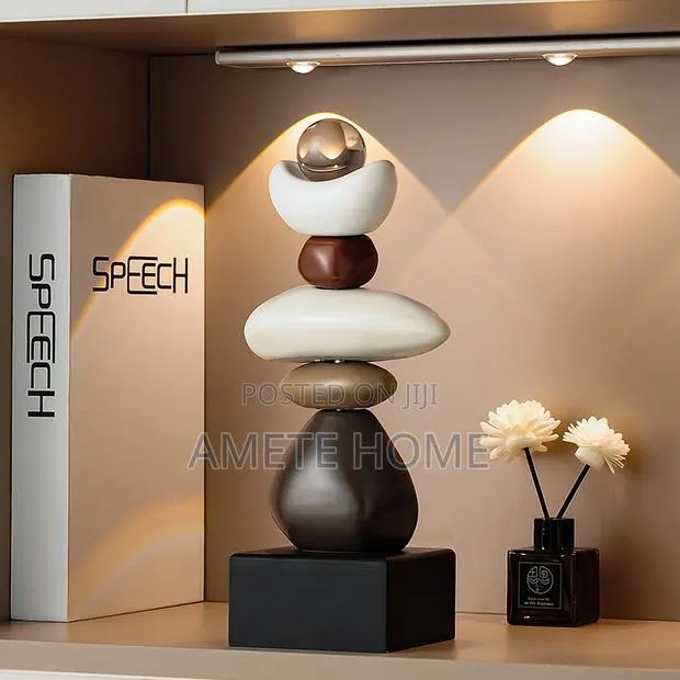 Modern Ceramic Rock Sculpture · Photo 1