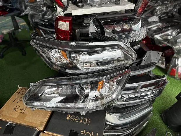 Honda Accord 2015 Headlights · Photo 1