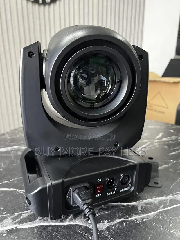 LED Moving Head Stage Beam Light · Photo 1