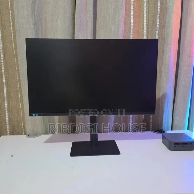 Samsung 27” QHD IPS Monitor – USB-C 90W, 75Hz, HDMI/DP · Photo 2