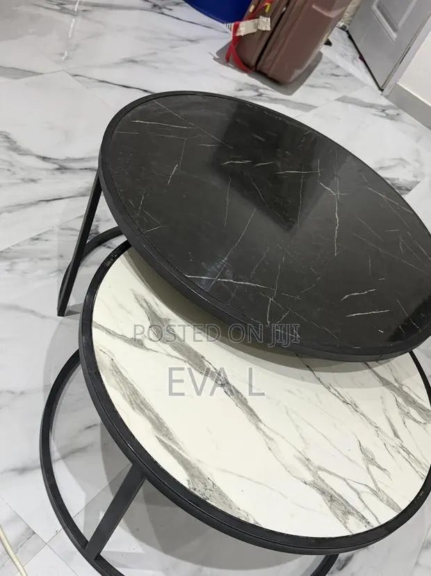Center Table · Photo 1