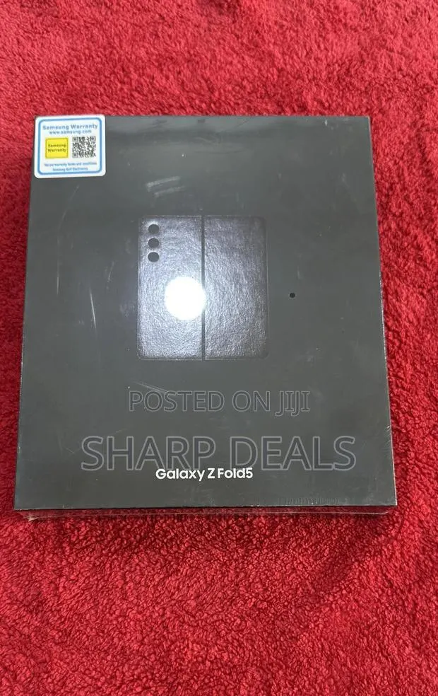 New Samsung Galaxy Z Fold 5 512 GB Black · Photo 1