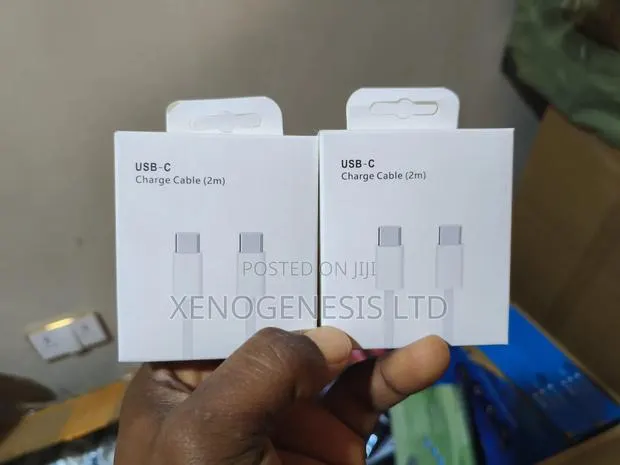 Apple Type C Cable 2m · Photo 1