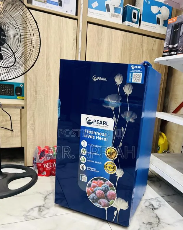 Well Design Pearl Pf-109-2b 1 Door Table Top Fridge(80l)Blue. · Photo 1