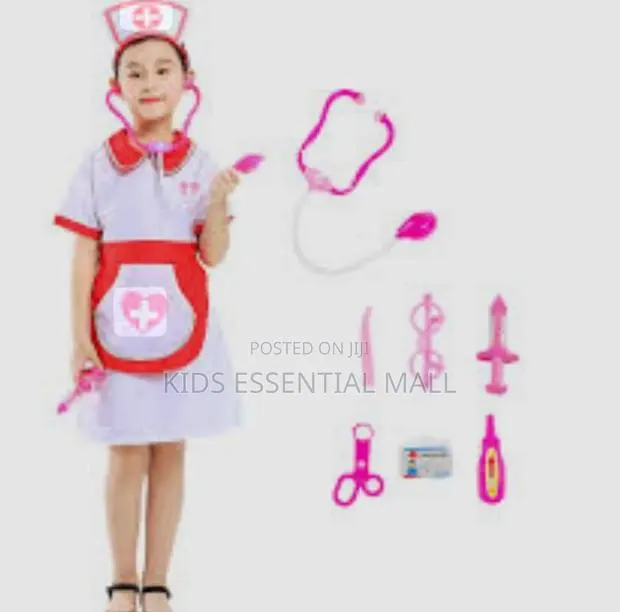 Nurse Career Costume for Kids · Photo 1