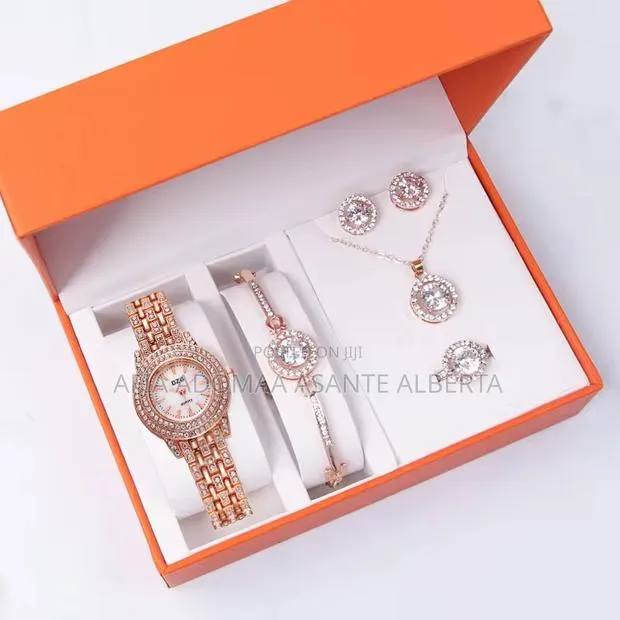 6 Pieces Rhinestone Jewelry Set · Photo 1