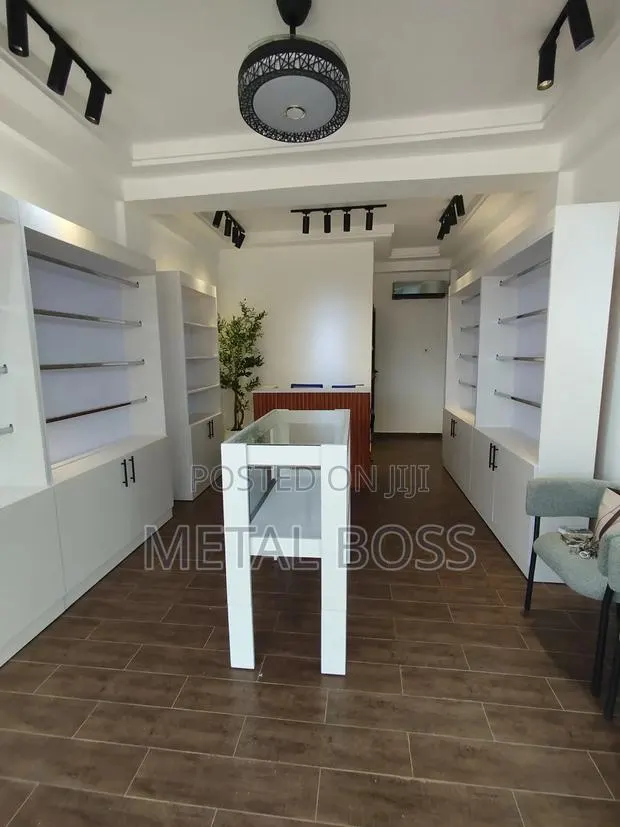 Fabric Shop Setup · Photo 1