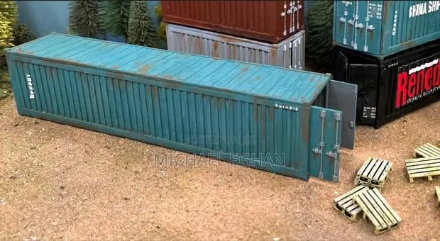 Shipping Containers 40ft · Photo 1