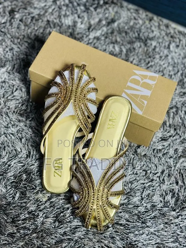 Zara Slippers _ Ladies Gold Slipper · Photo 1