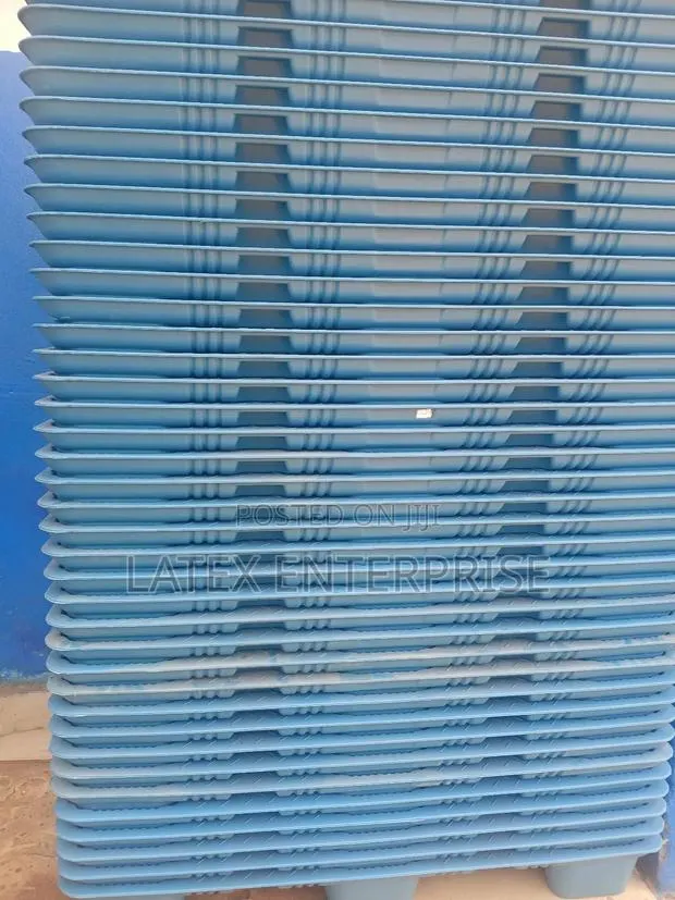 Brand New Pallets · Photo 1