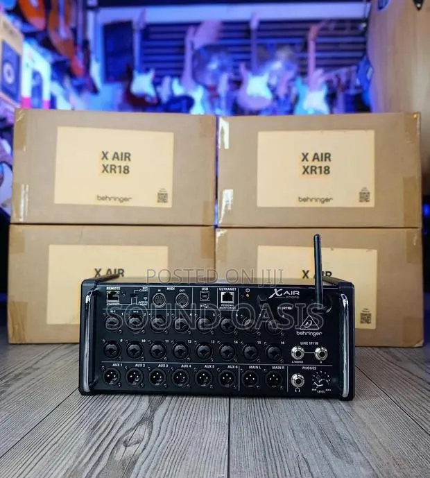 Behringer X Air Xr18 Tablet-Controlled Digital Mixer · Photo 1