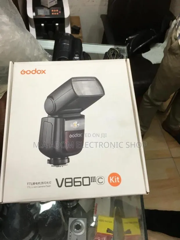 Godox V860III: Pro-Level Lighting, Simplified. · Photo 1