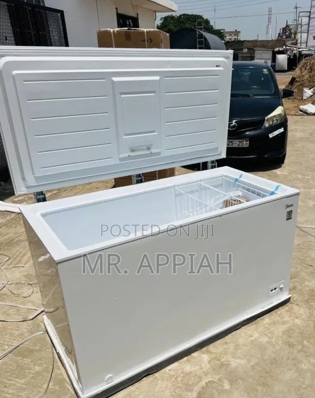 Get Unique Midea 1 Door Electric Chest Freezer(418l) White · Photo 1