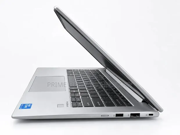 New Laptop HP ProBook 440 G1 8GB Intel Core Ultra 7 SSD 512GB · Photo 1