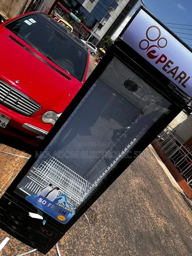 Unique Pearl PVC -37 Display Fridge · Photo 1
