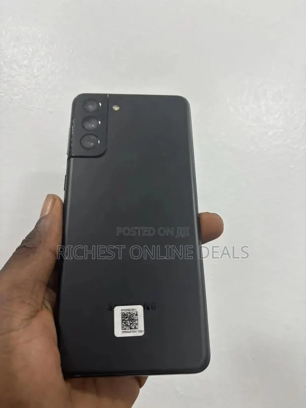 Samsung Galaxy S21+ 5G 128 GB Black · Photo 1