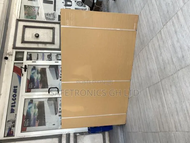 Super Ultra Sleek 85q70c 85” Samsung Framless Tv · Photo 1