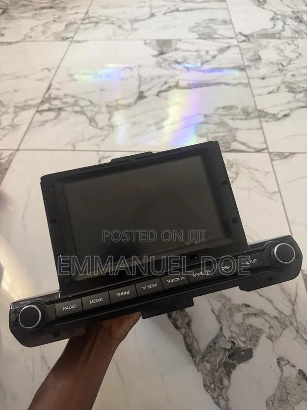 2017-2018 Hyundai Elantra Am Fm Cd Player Radio Receiver RSTUP · Photo 1