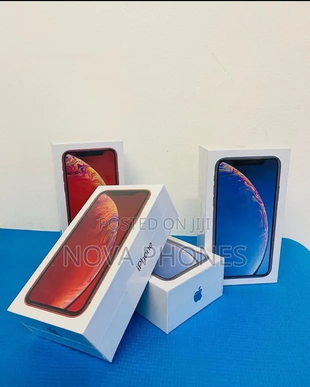 New Apple iPhone XR 64 GB · Photo 1