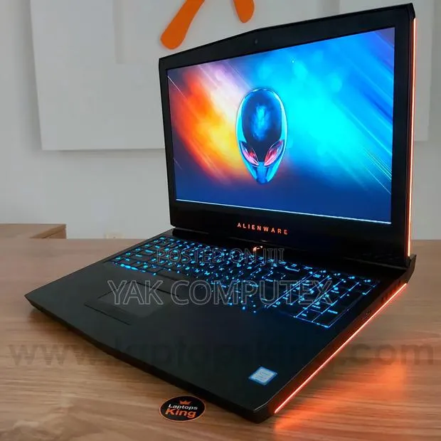 New Laptop Alienware Area-51m 16GB Intel Core i7 SSD 512GB · Photo 1