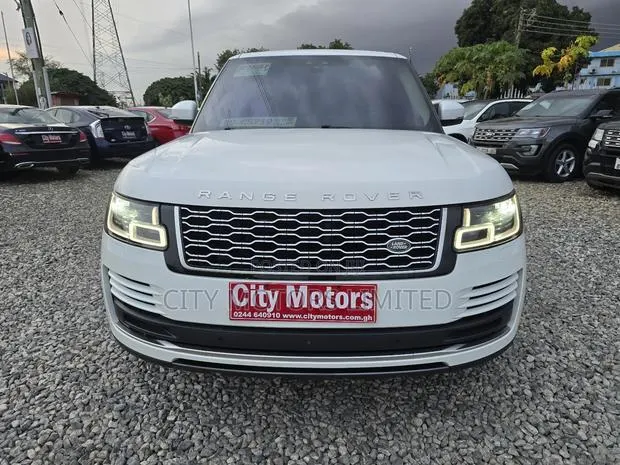 Land Rover Range Rover Vogue 2021 White · Photo 1