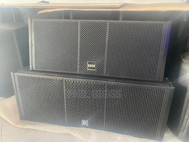 Kara Ii Ashely Lt210 Line Arrays Available · Photo 1