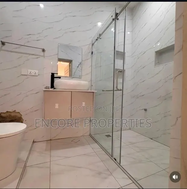 Furnished 2bdrm House in East Legon Hills, American House for sale · Photo 2
