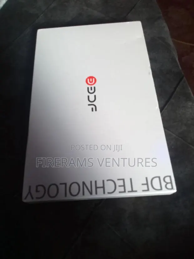 New Tablet 64 GB Black · Photo 1