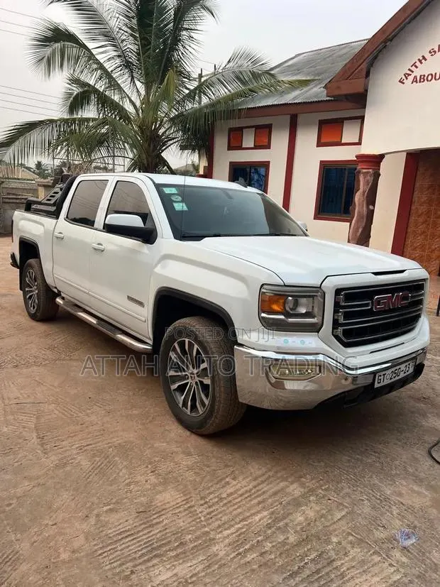 GMC Sierra 2018 White · Photo 1