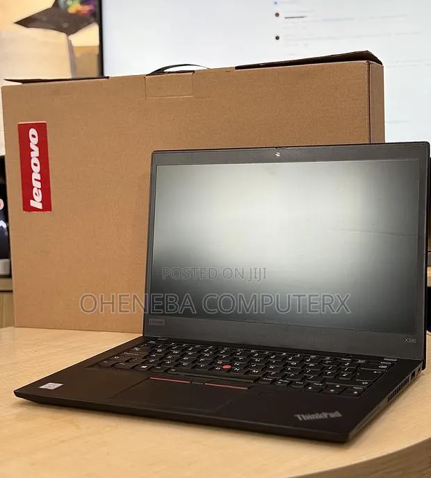 Laptop Lenovo ThinkPad X390 16GB Intel Core i5 SSD 256GB · Photo 1