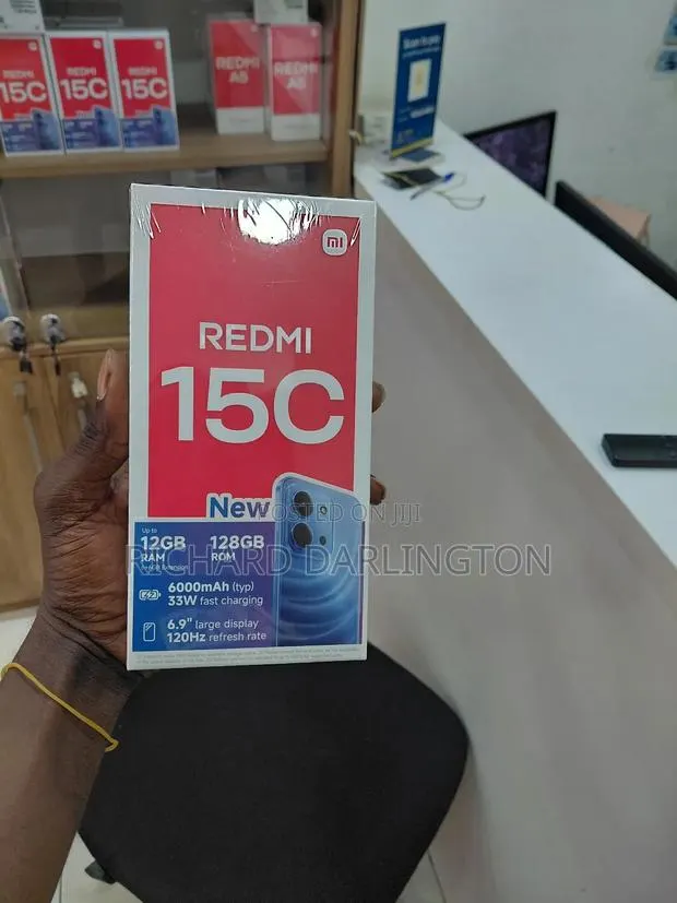 New Xiaomi Redmi 15C 4G 128 GB Black · Photo 1