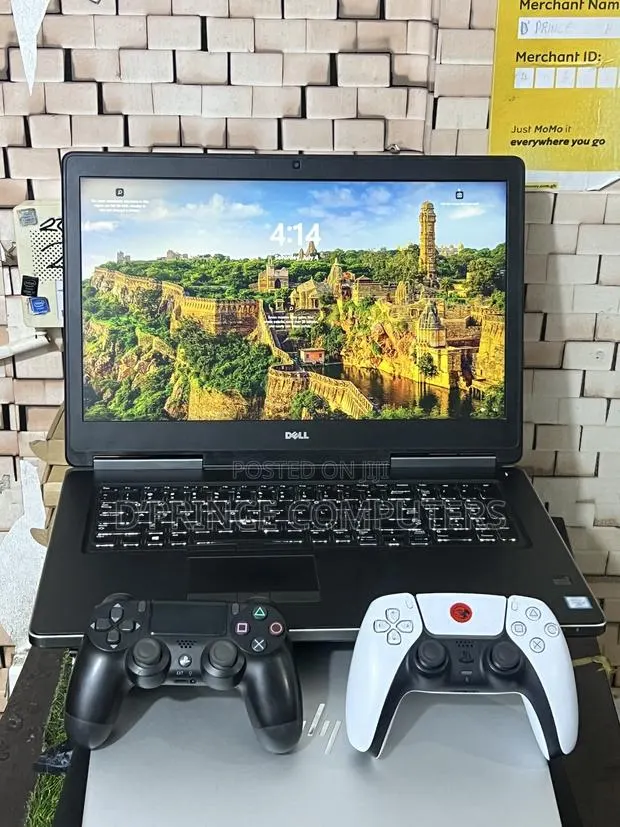 Laptop Dell Precision 7720 32GB Intel Core i7 HDD 1T · Photo 1