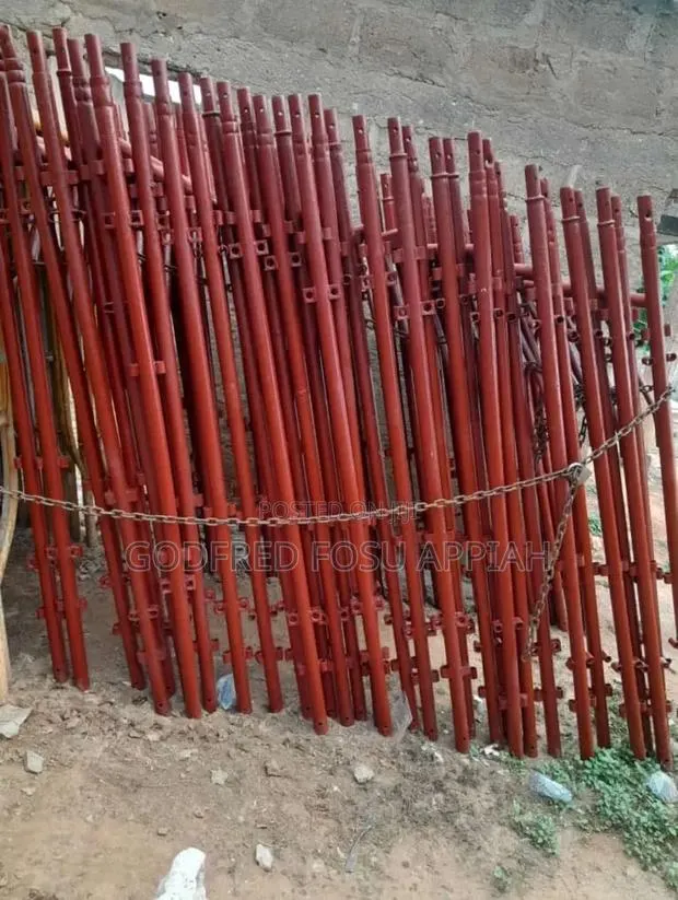 Scaffolding · Photo 1