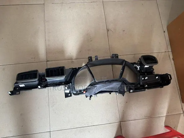 Honda Civic AC Vent · Photo 1