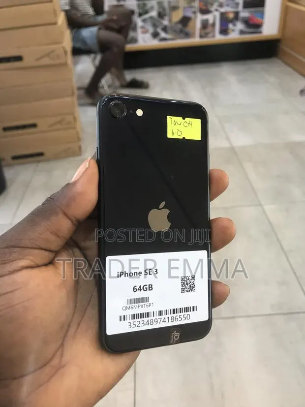 Apple iPhone SE (2022) 64 GB Black