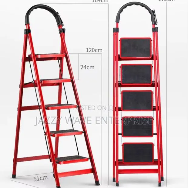 Quality 5 Steps Ladder · Photo 1