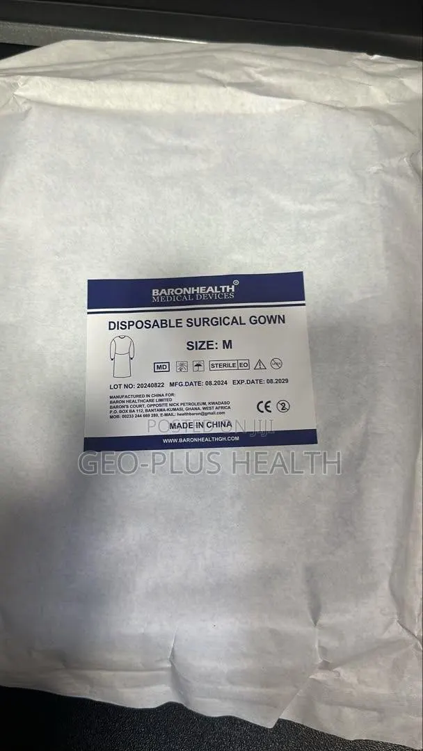 Disposable Surgical Gown · Photo 1
