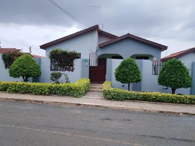 4bdrm House in Afienya for sale · Photo 1
