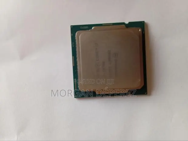 Intel Core I7-10700 · Photo 1